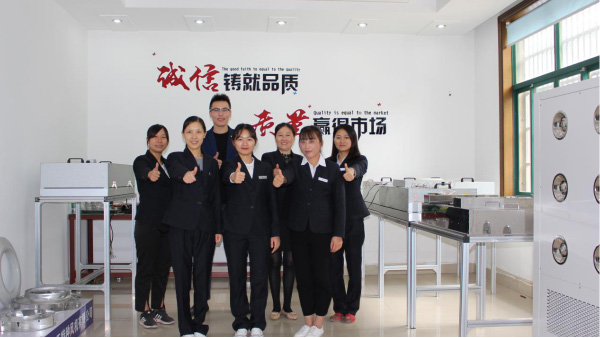 藍(lán)天風(fēng)機綠色環(huán)保，促進(jìn)可持續(xù)發(fā)展